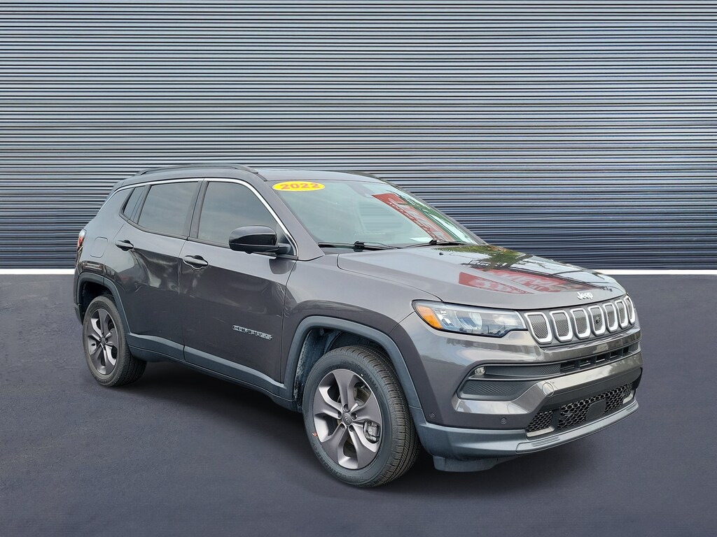 Used 2022 Jeep Compass Latitude Lux SUV