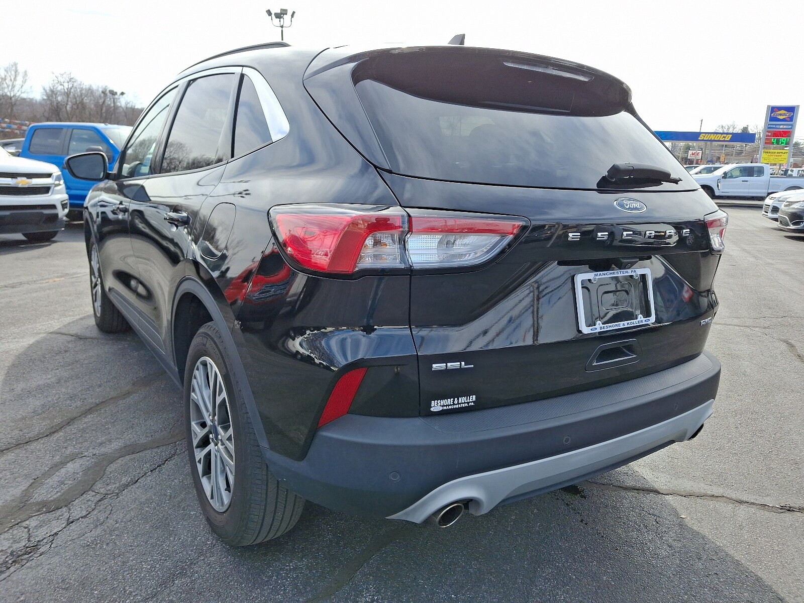 2022 Ford Escape SEL photo 4