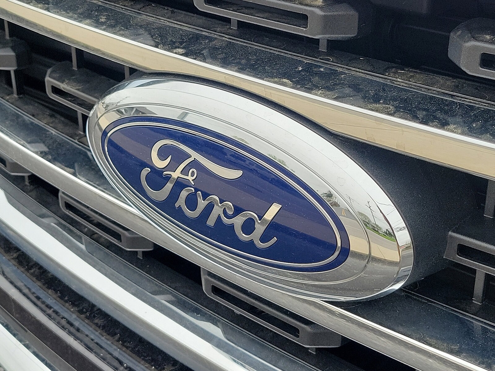 2023 Ford F-150 XLT photo 4