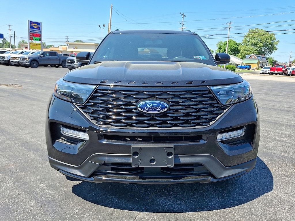 Certified 2022 Ford Explorer ST-Line SUV