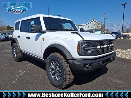 2025 Ford Bronco Badlands SUV