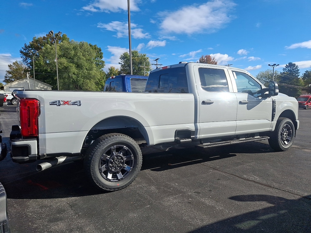 New 2026 Ford Super Duty F-250 SRW F-250 XL Truck Crew Cab