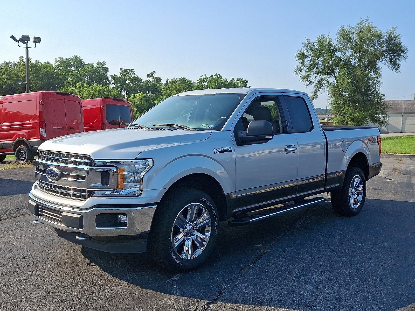 2018 Ford F-150 XLT photo 2