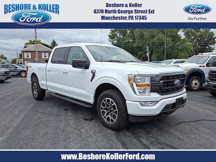 2022 Ford F-150 XLT Truck SuperCrew Cab