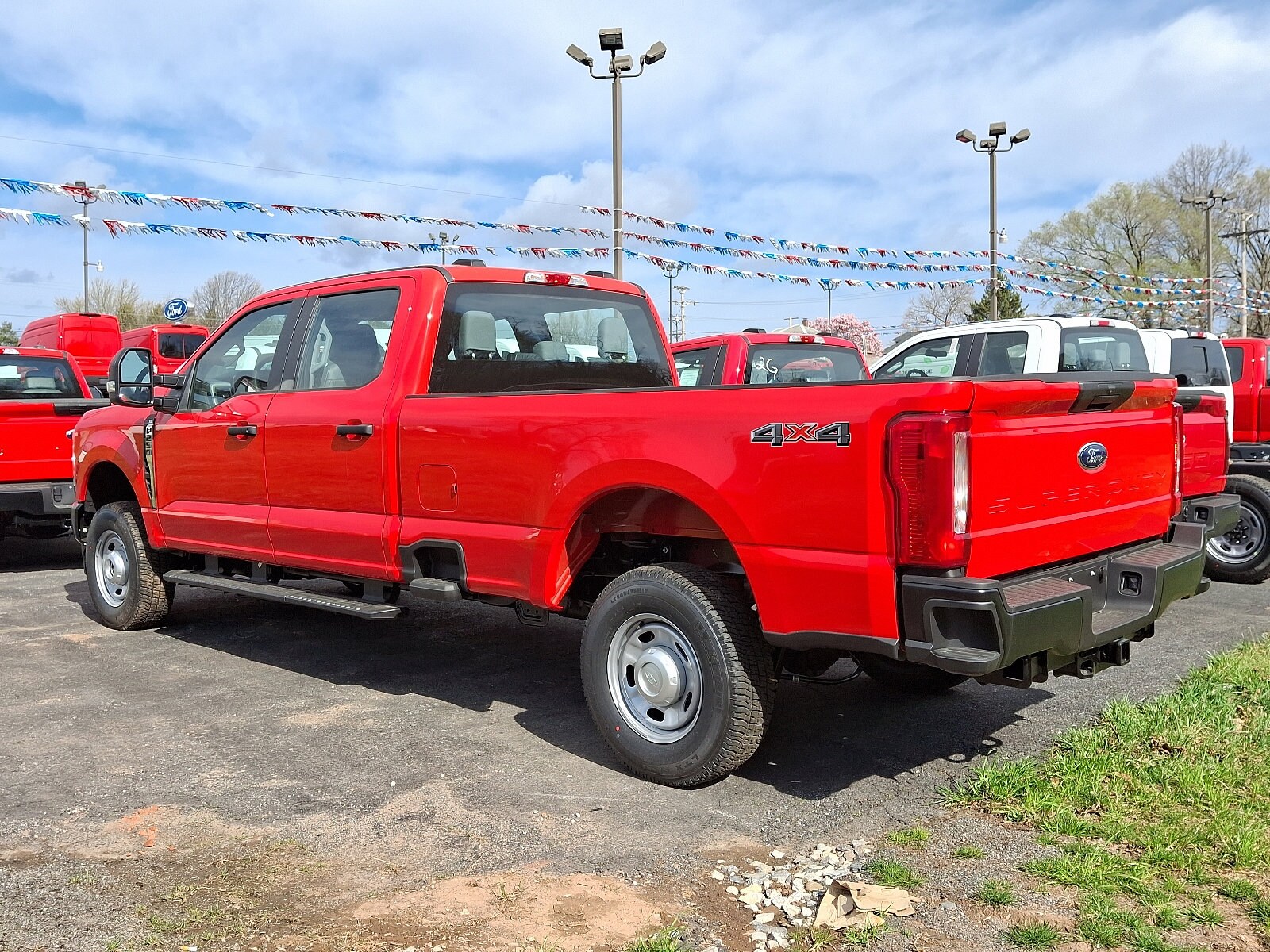 2025 Ford F-250 XL photo 3