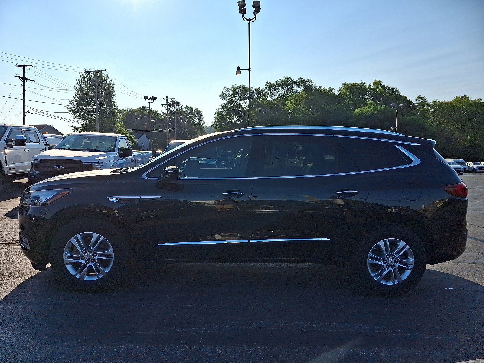 2021 Buick Enclave Essence photo 4