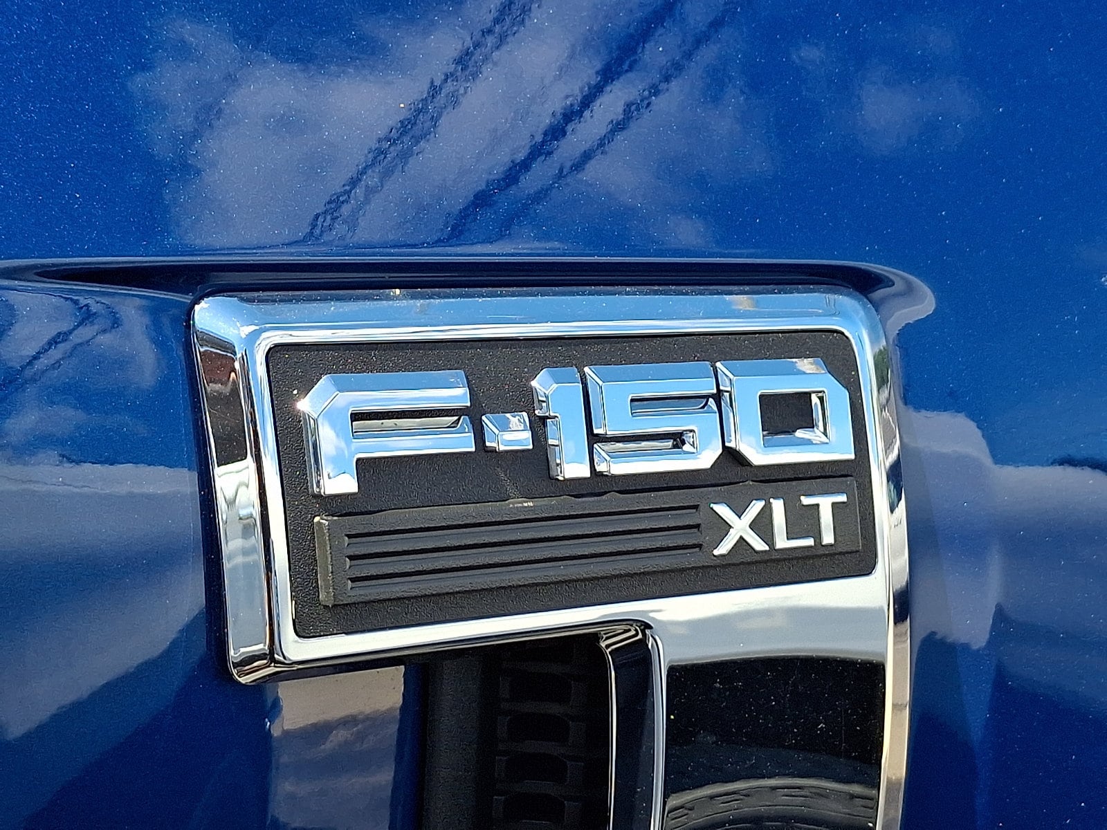 2025 Ford F-150 XLT - Photo 7