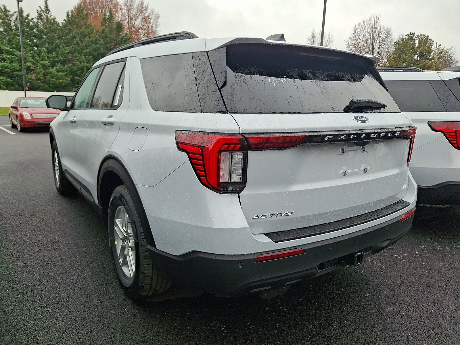 2026 Ford Explorer photo 4