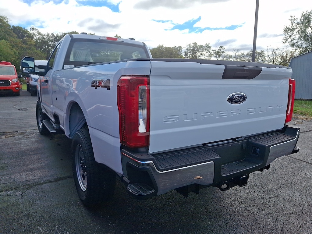 New 2026 Ford Super Duty F-350 SRW F-350 XL Truck Regular Cab