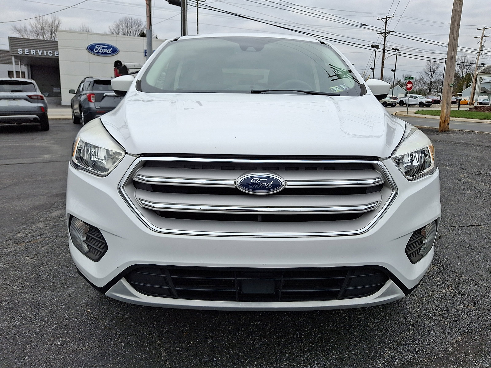 Used 2019 Ford Escape SE with VIN 1FMCU9GD7KUB81491 for sale in Manchester, PA