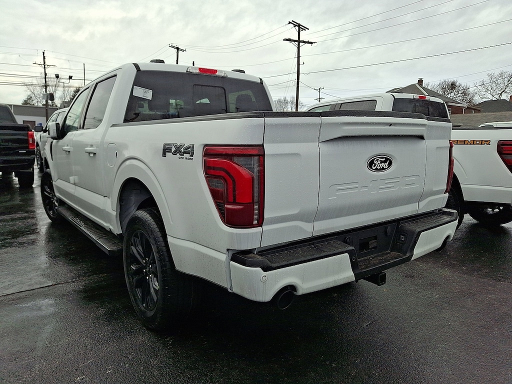 New 2025 Ford F-150 LARIAT Truck SuperCrew Cab