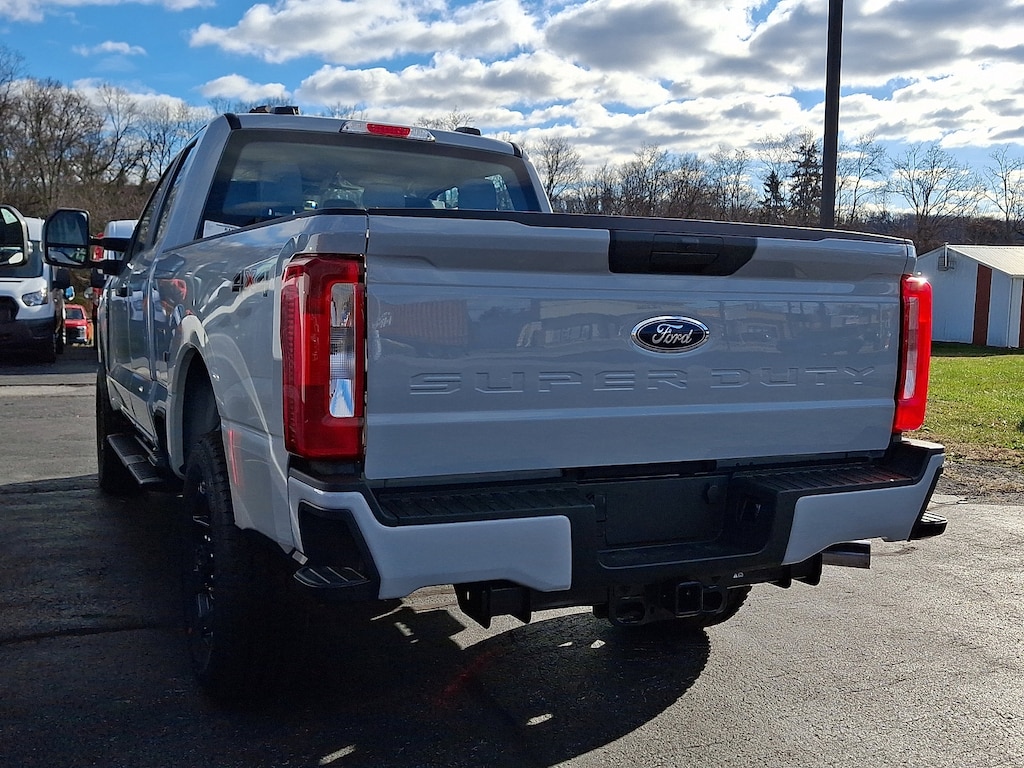 New 2026 Ford Super Duty F-350 SRW F-350 XL Truck Super Cab