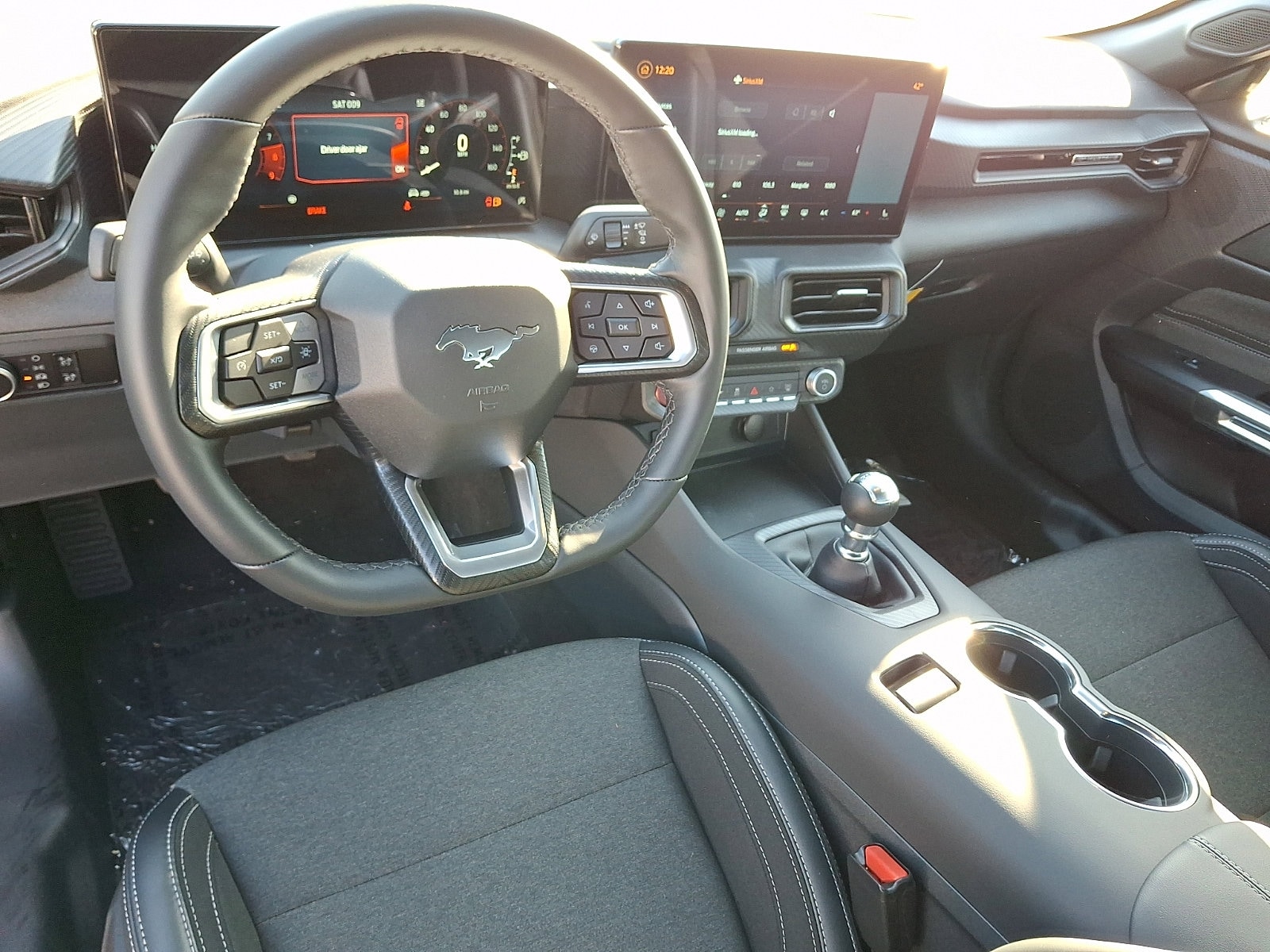 2025 Ford Mustang GT Fastback - Photo 11