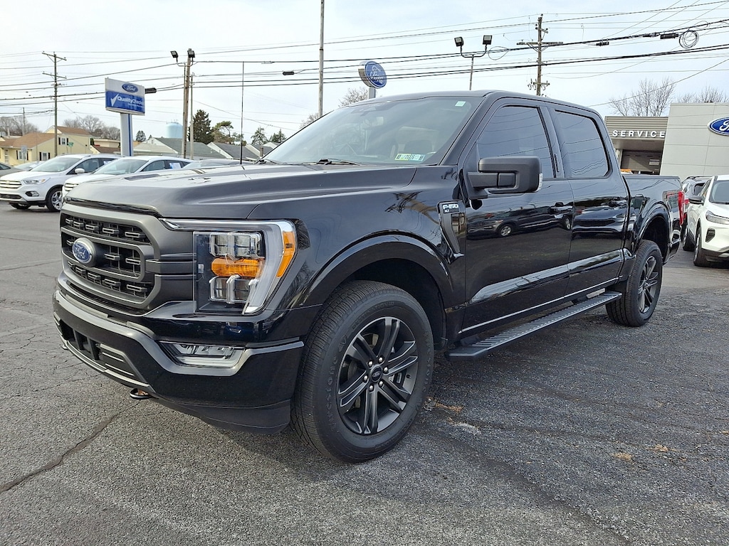Used 2022 Ford F-150 XLT Truck SuperCrew Cab