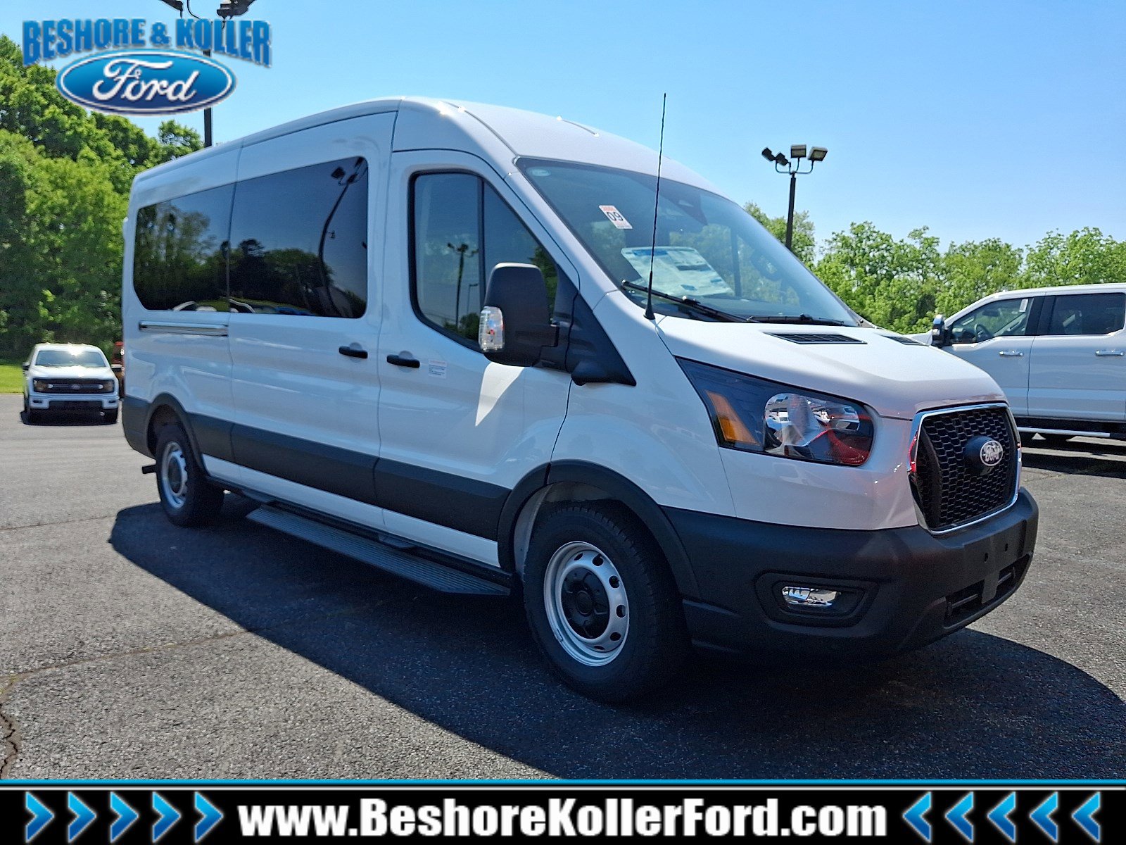 2026 Ford Transit 350 XL Med Roof Sliding Pass. 148's photo