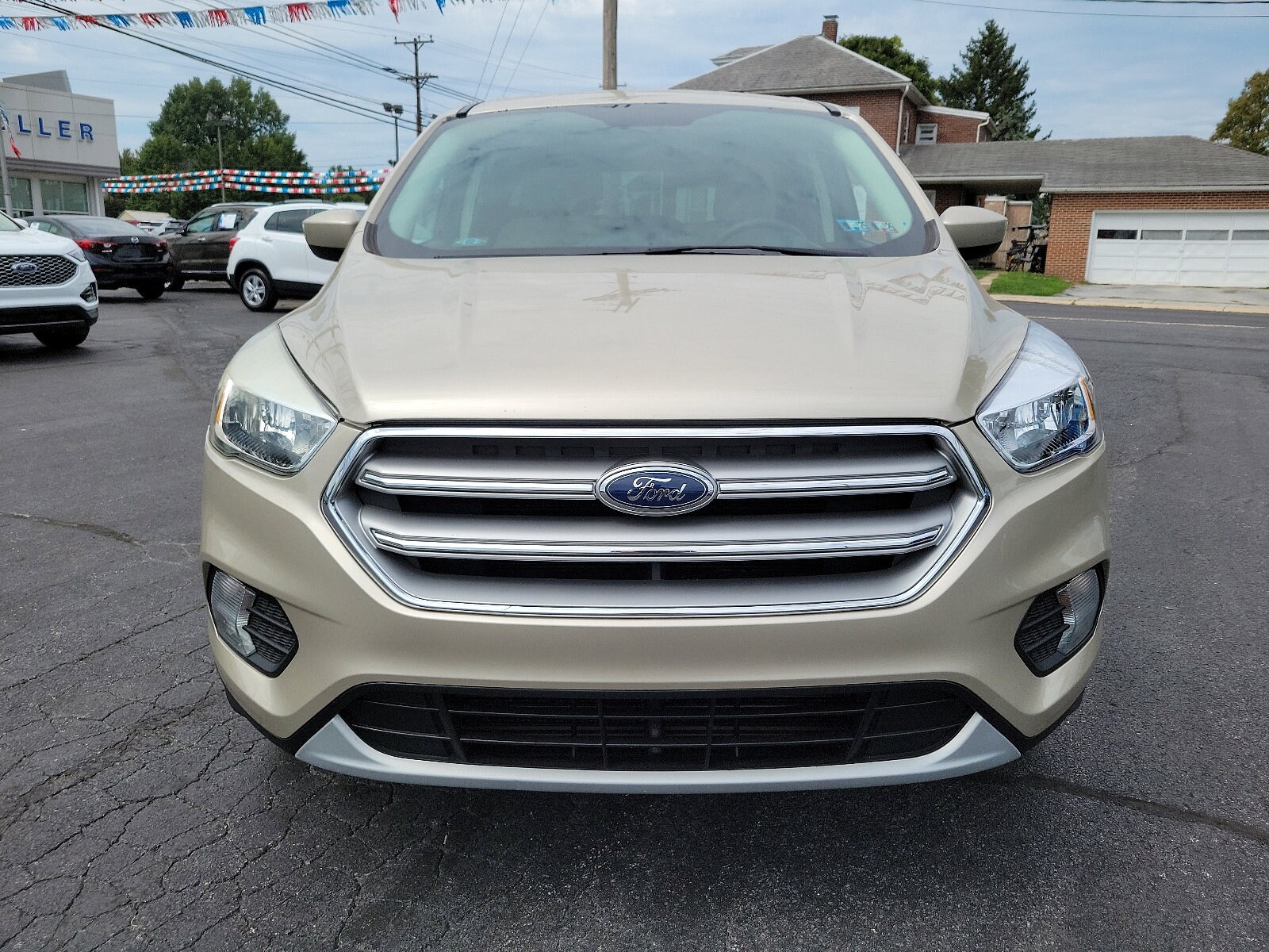 Used 2017 Ford Escape SE with VIN 1FMCU9G98HUE83750 for sale in Manchester, PA