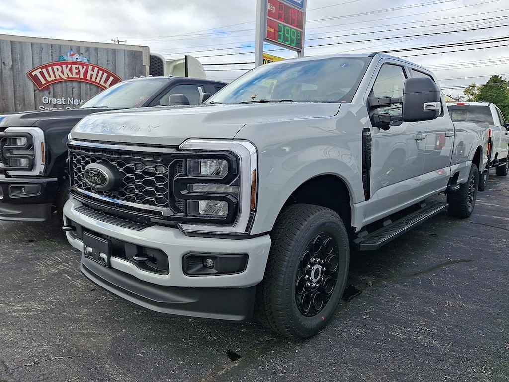 New 2026 Ford Super Duty F-250 SRW F-250 XLT Truck Crew Cab
