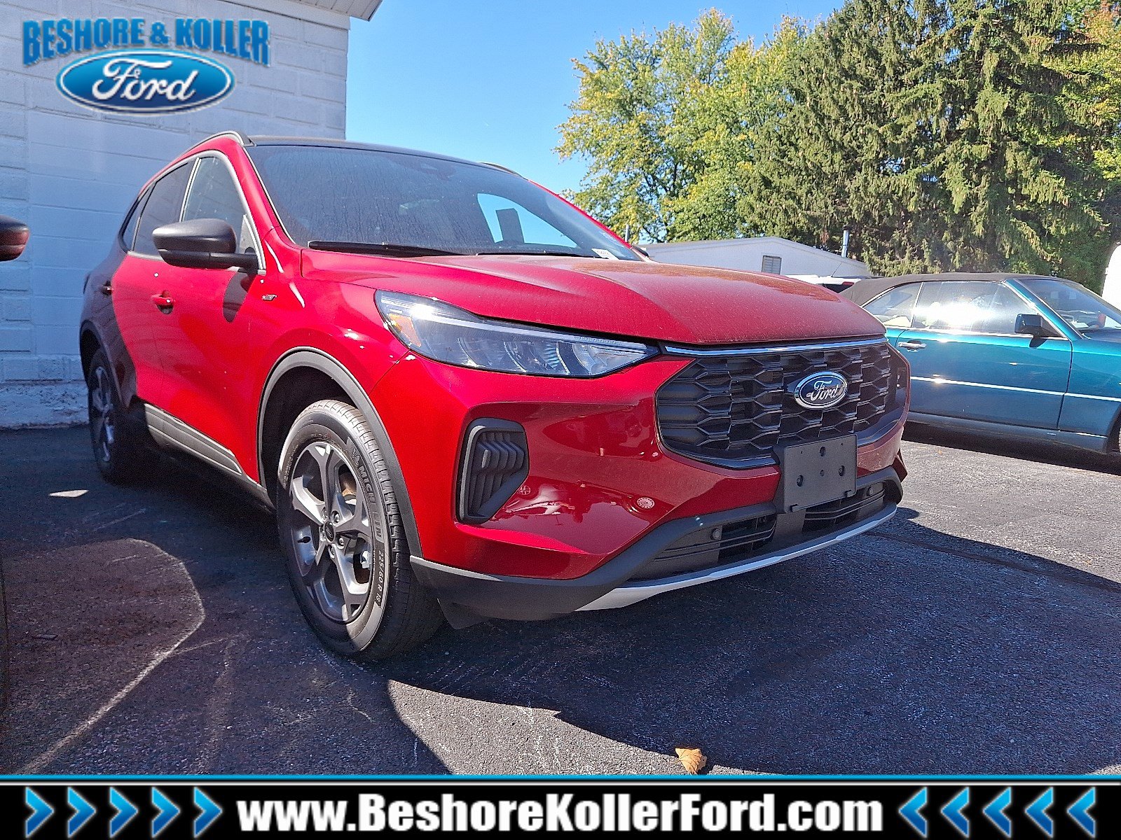 2025 Ford Escape ST-Line's photo