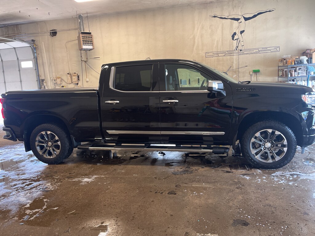 2023 Chevrolet Silverado 1500 High Country - Photo 7