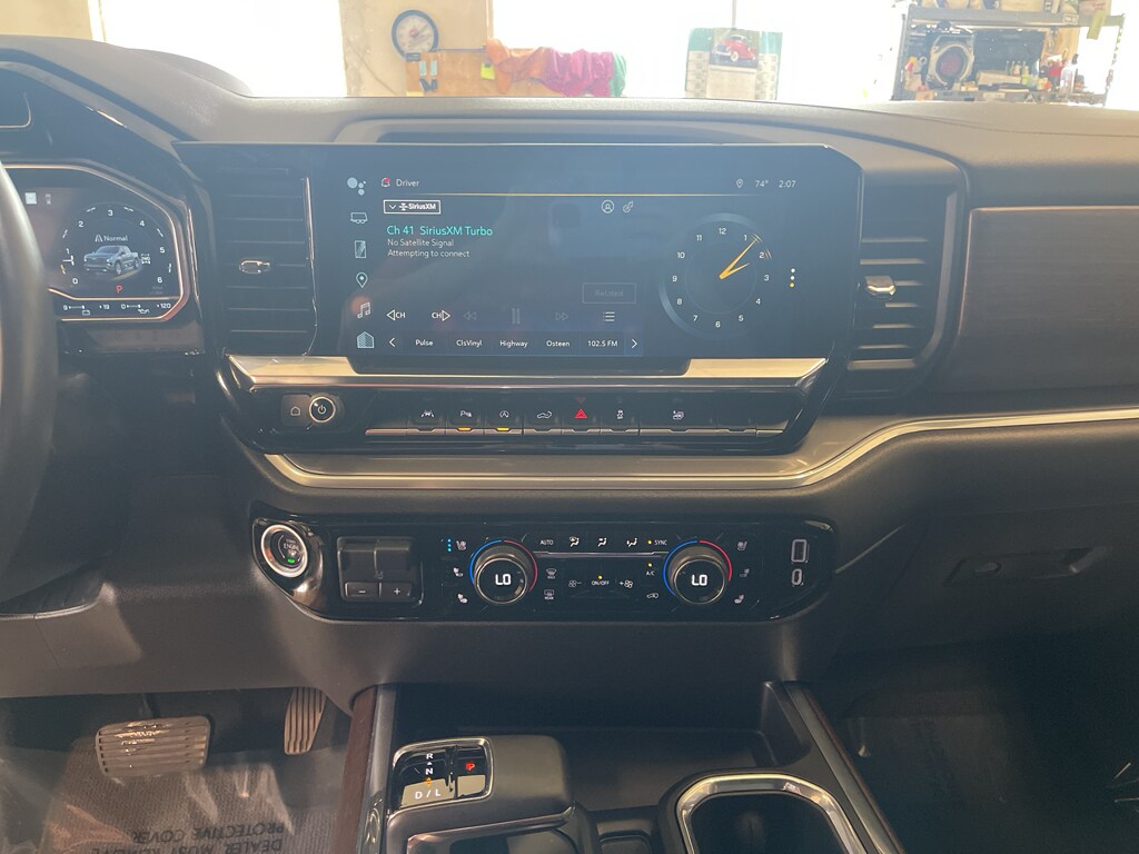 2023 Chevrolet Silverado 1500 High Country - Photo 13