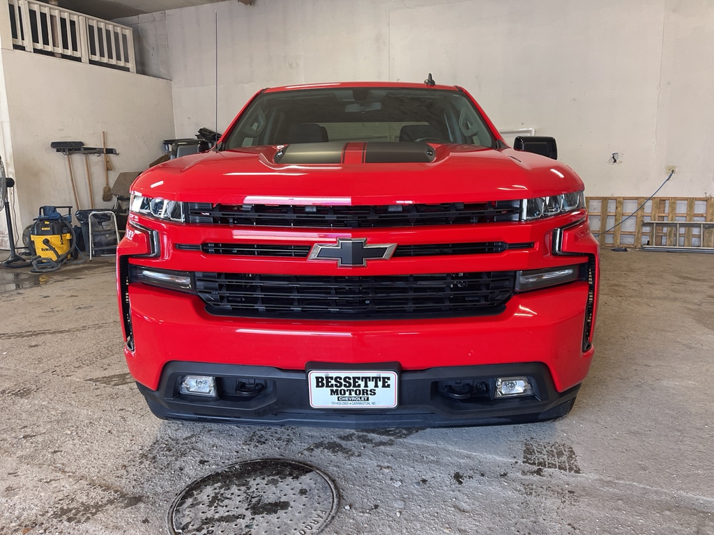 2021 Chevrolet Silverado 1500 RST photo 3