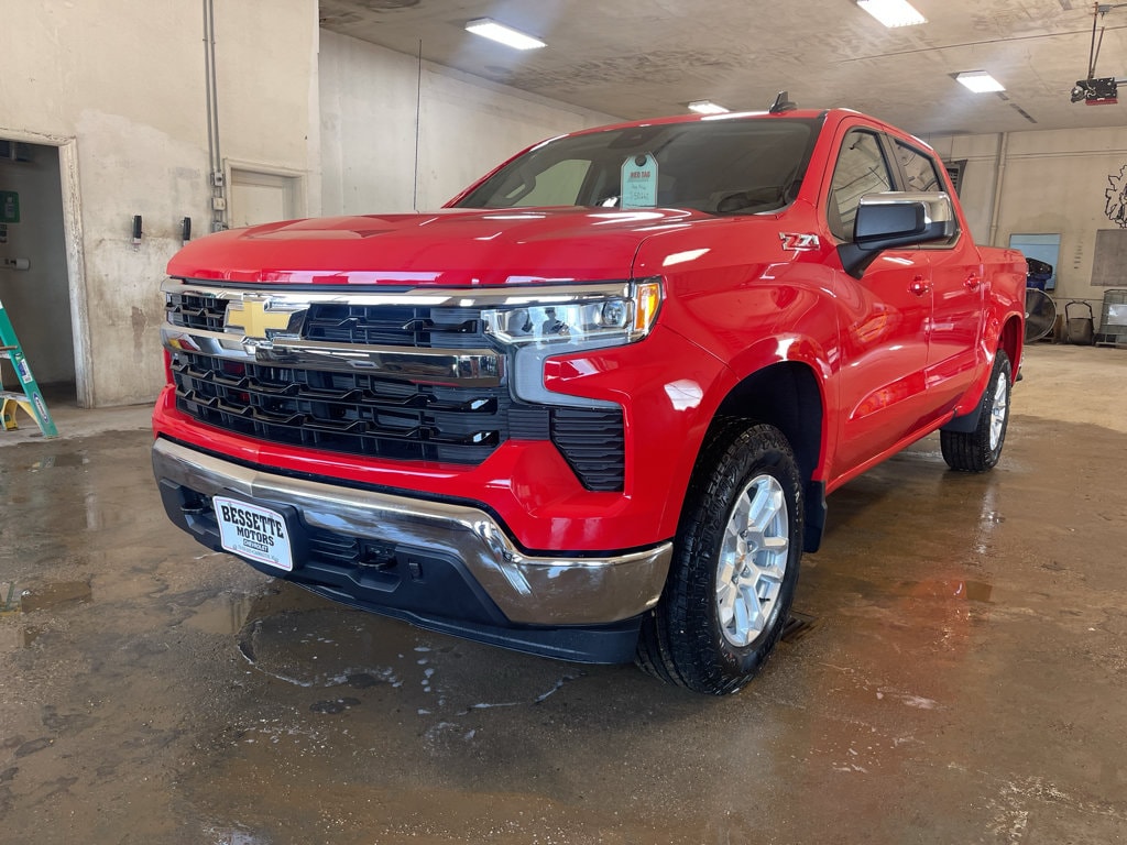 2026 Chevrolet Silverado 1500 LT - Photo 3