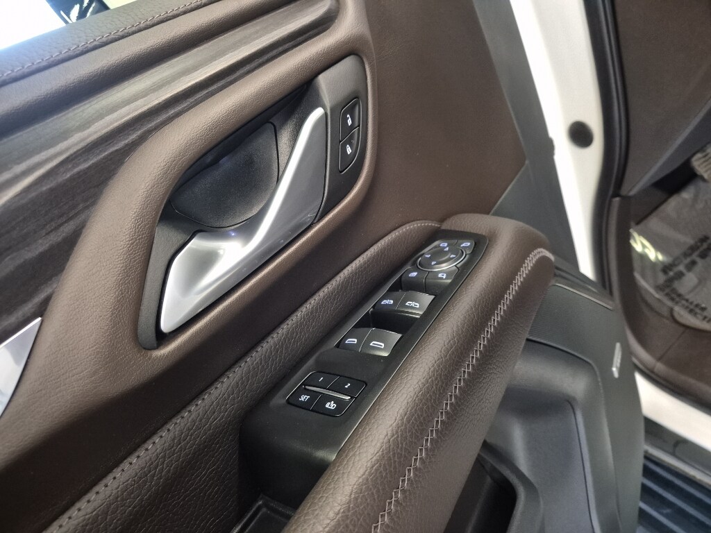 2022 GMC Yukon Denali - Photo 12