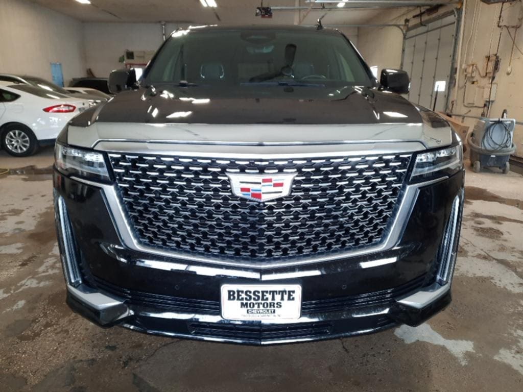 Used 2022 Cadillac Escalade Premium Luxury with VIN 1GYS4BKL9NR132848 for sale in Carrington, ND
