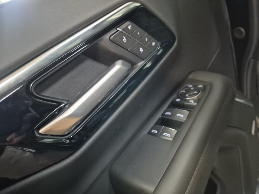 2026 Chevrolet Tahoe High Country - Photo 12