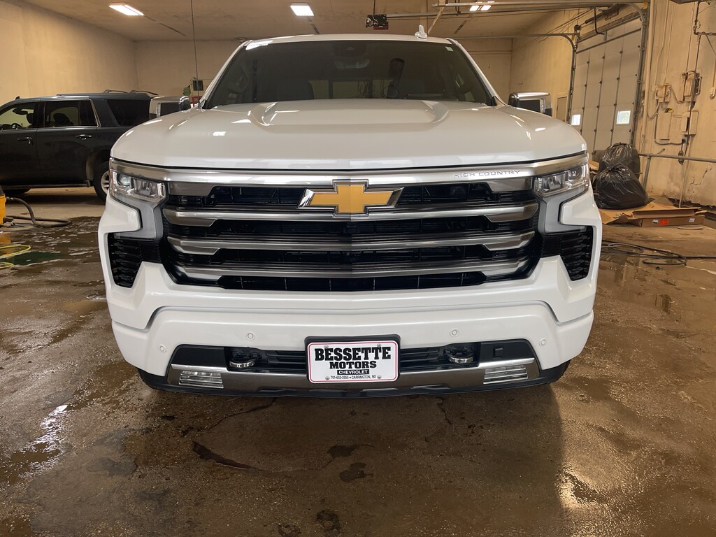 Used 2024 Chevrolet Silverado 1500 High Country Crew Cab