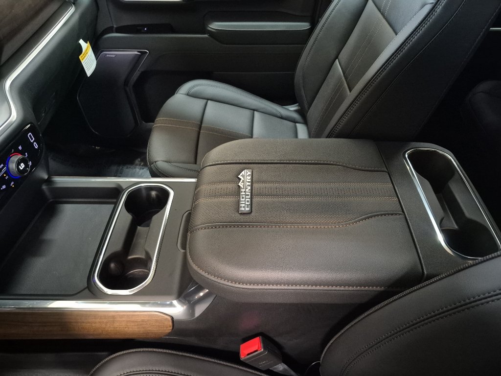2026 Chevrolet Silverado 3500 HD High Country - Photo 18
