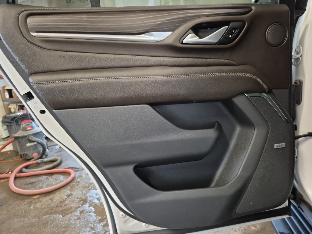 2022 GMC Yukon Denali - Photo 23
