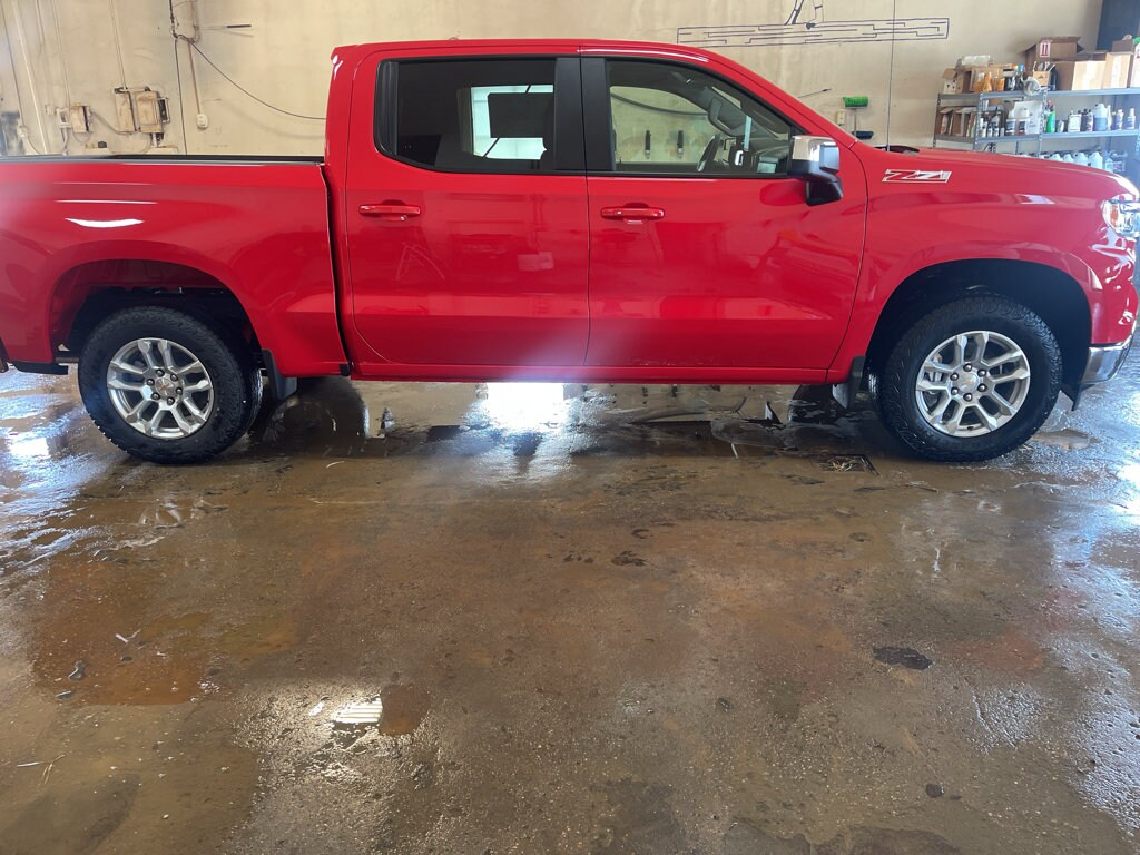 2026 Chevrolet Silverado 1500 LT - Photo 8
