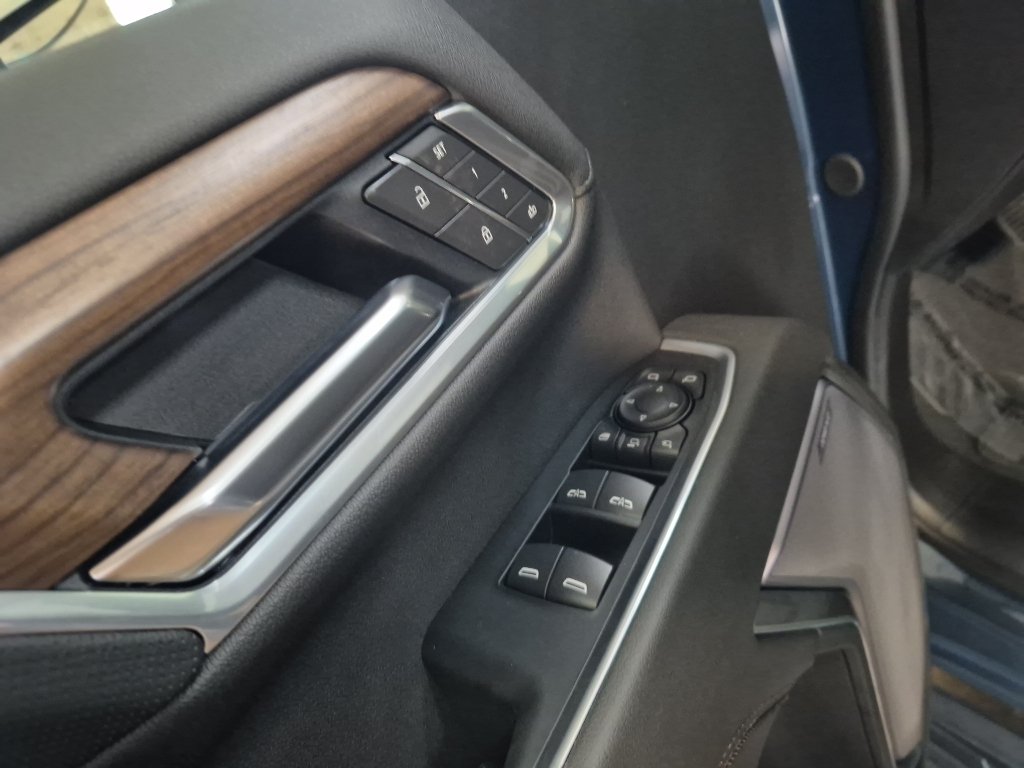 2026 Chevrolet Silverado 3500 HD High Country - Photo 11