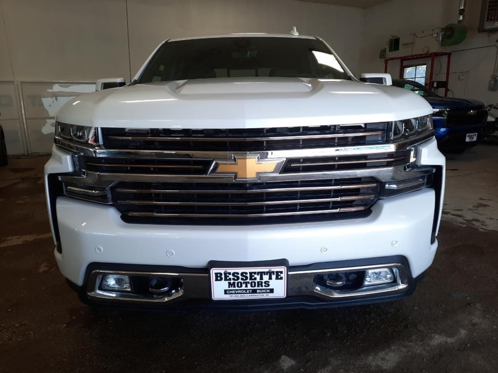 Used 2022 Chevrolet Silverado 1500 Limited High Country with VIN 1GCUYHED6NZ146555 for sale in Carrington, ND