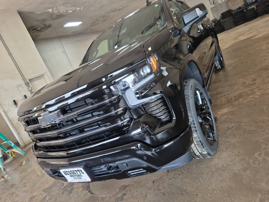 2026 Chevrolet Silverado 1500 High Country 4X4 Crew Cab Short Box's photo