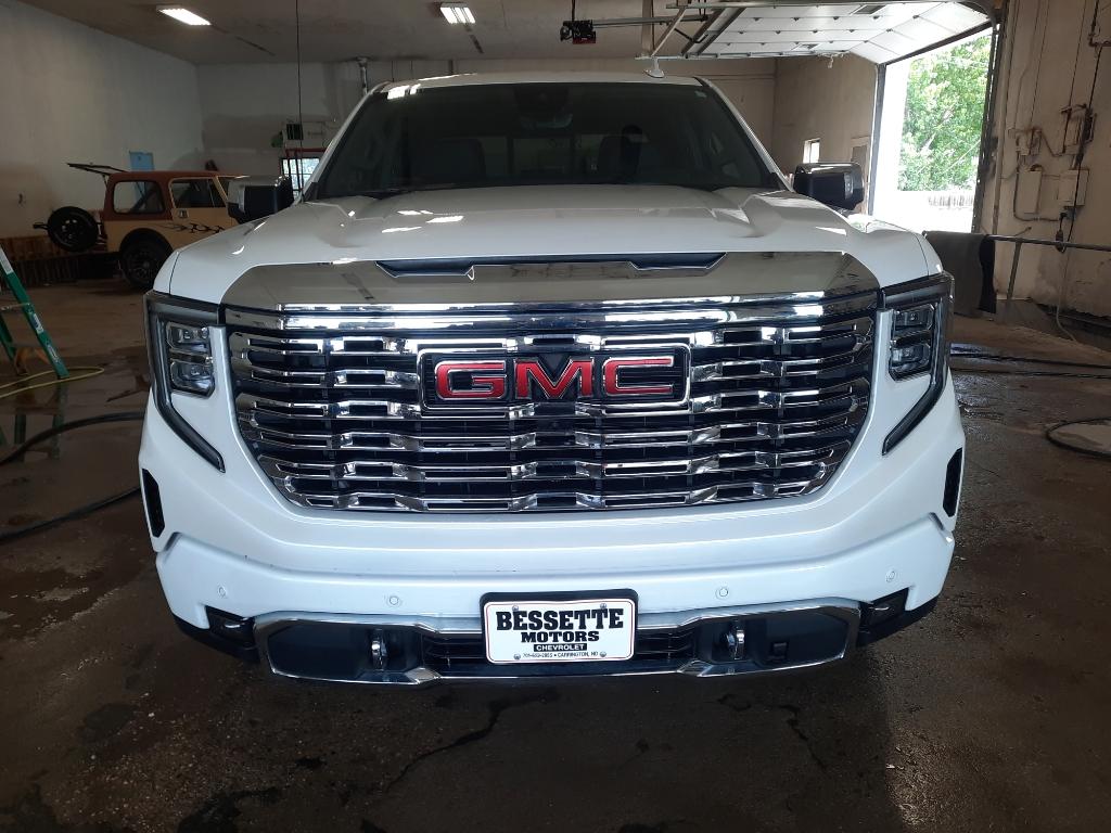 Used 2022 GMC Sierra 1500 Denali Denali with VIN 1GTUUGET3NZ505924 for sale in Carrington, ND