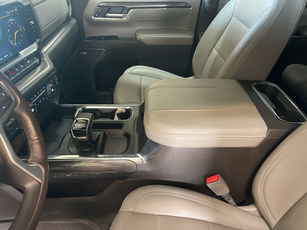 2023 Chevrolet Silverado 1500 LTZ - Photo 19