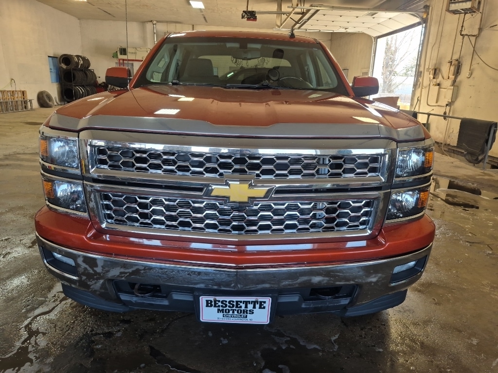 Used 2015 Chevrolet Silverado 1500 LT with VIN 3GCUKREC6FG198493 for sale in Carrington, ND