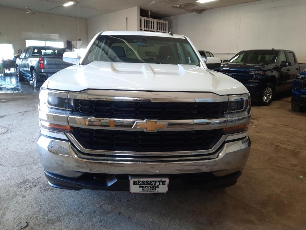 Used 2016 Chevrolet Silverado 1500 LT with VIN 1GCVKREC5GZ170769 for sale in Carrington, ND