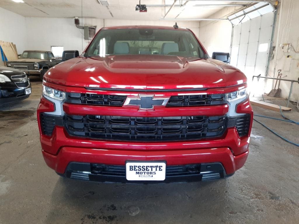 Used 2022 Chevrolet Silverado 1500 RST with VIN 1GCRDEEDXNZ512145 for sale in Carrington, ND