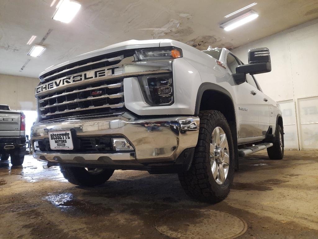 2021 Chevrolet Silverado 3500HD LTZ photo 4