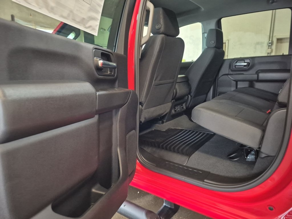2026 Chevrolet Silverado 2500 HD Custom - Photo 19