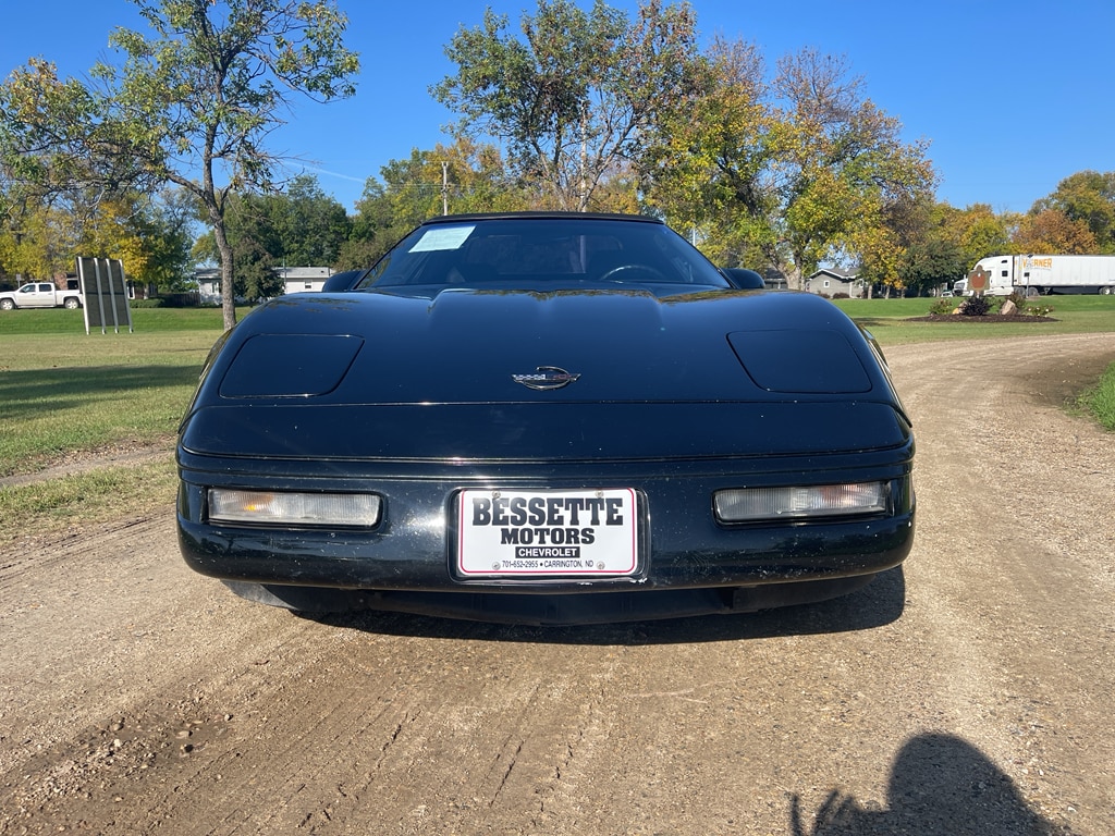 1994 Chevrolet Corvette Base photo 2
