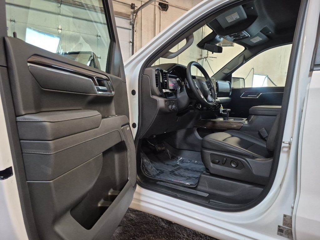 2026 Chevrolet Silverado 1500 LT Trail Boss - Photo 10