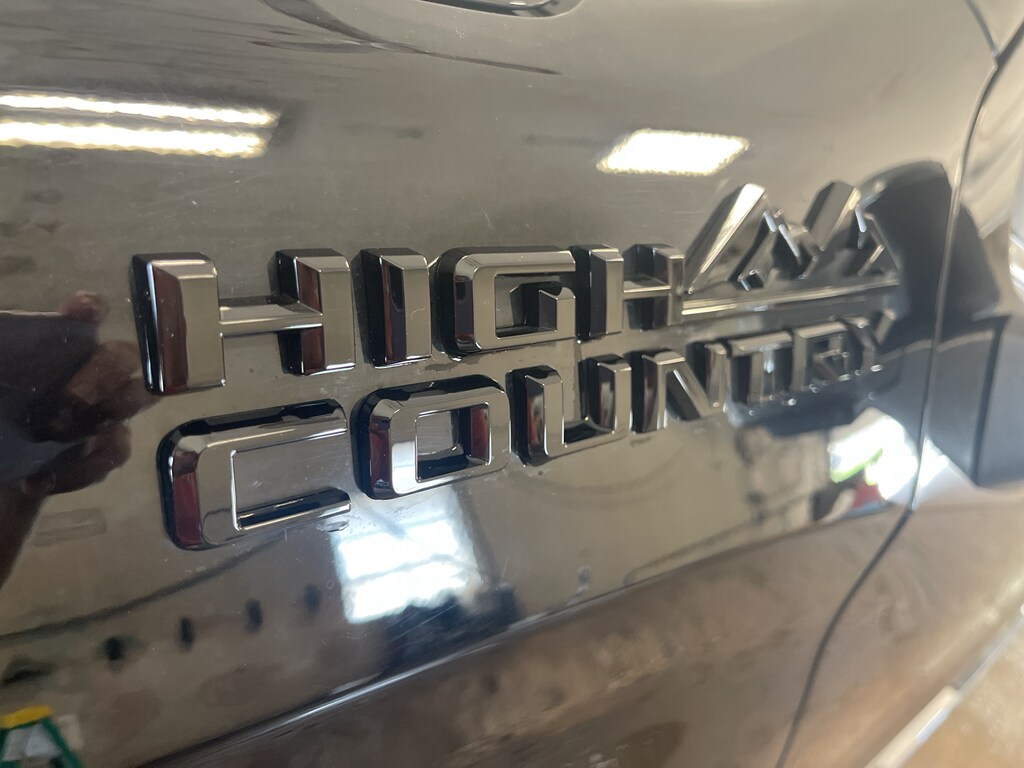 2023 Chevrolet Silverado 1500 High Country - Photo 25