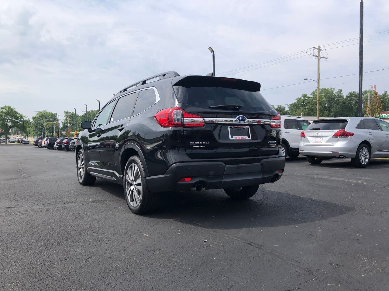 2020 Subaru Ascent Limited photo 2