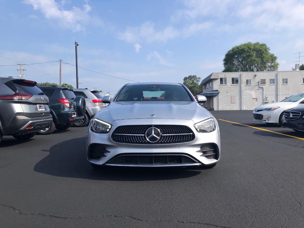 2022 Mercedes Benz E 350 photo 2