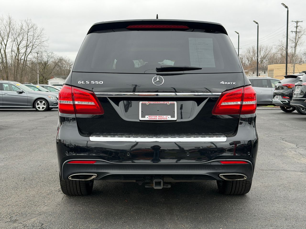 View vehicle photo 5