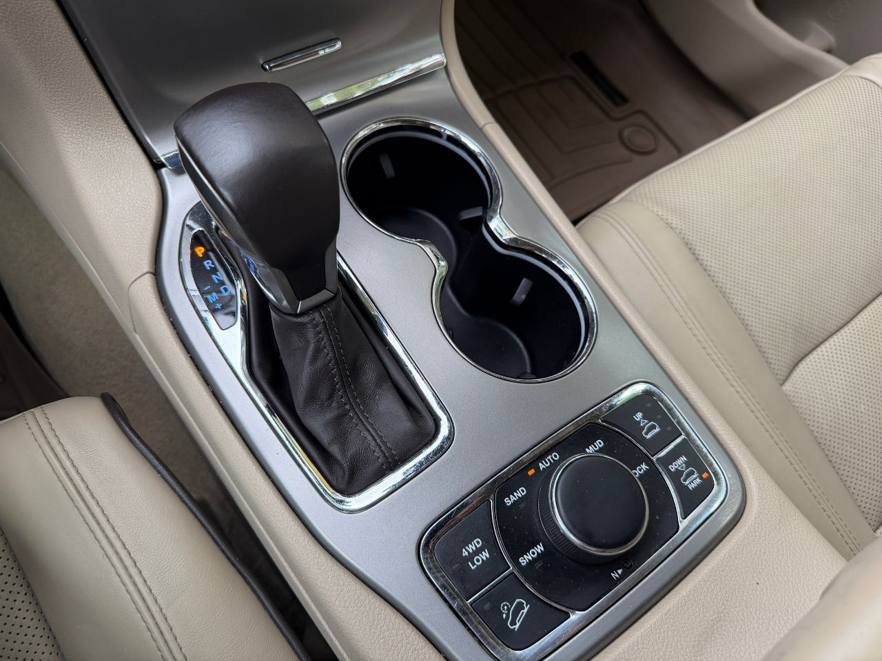 2021 Jeep Grand Cherokee Overland - Photo 31